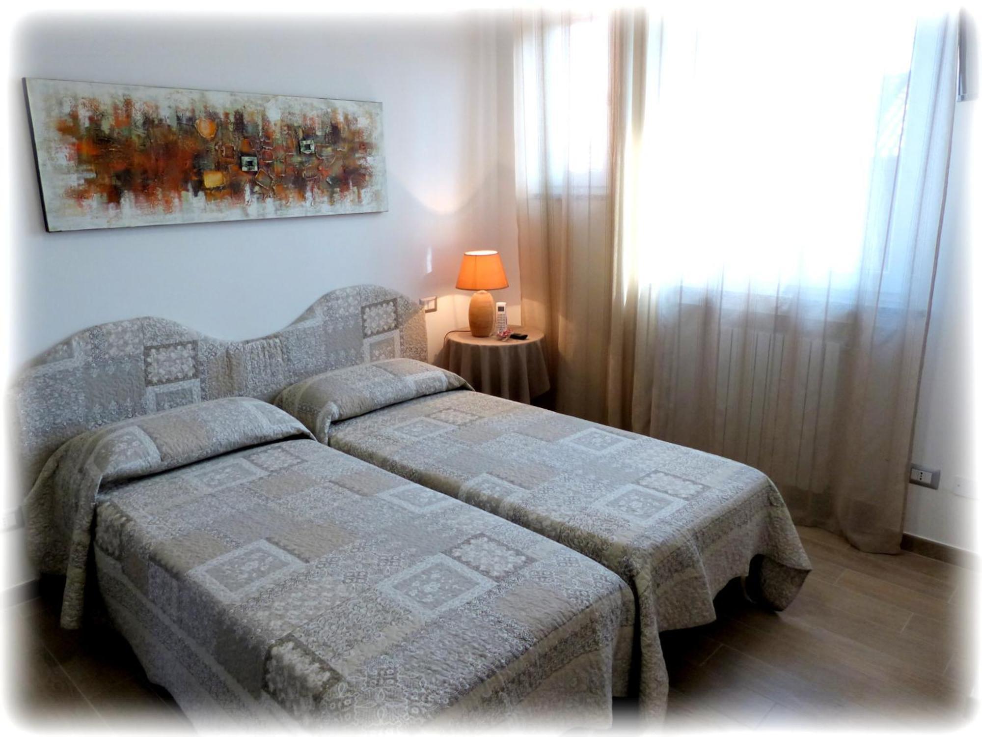 Marinella Guest House Cornale 客房 照片
